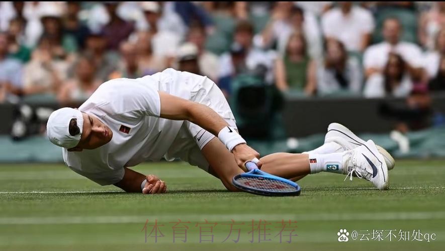 瓦伦临时主帅:保利斯塔犯规时失去了理智